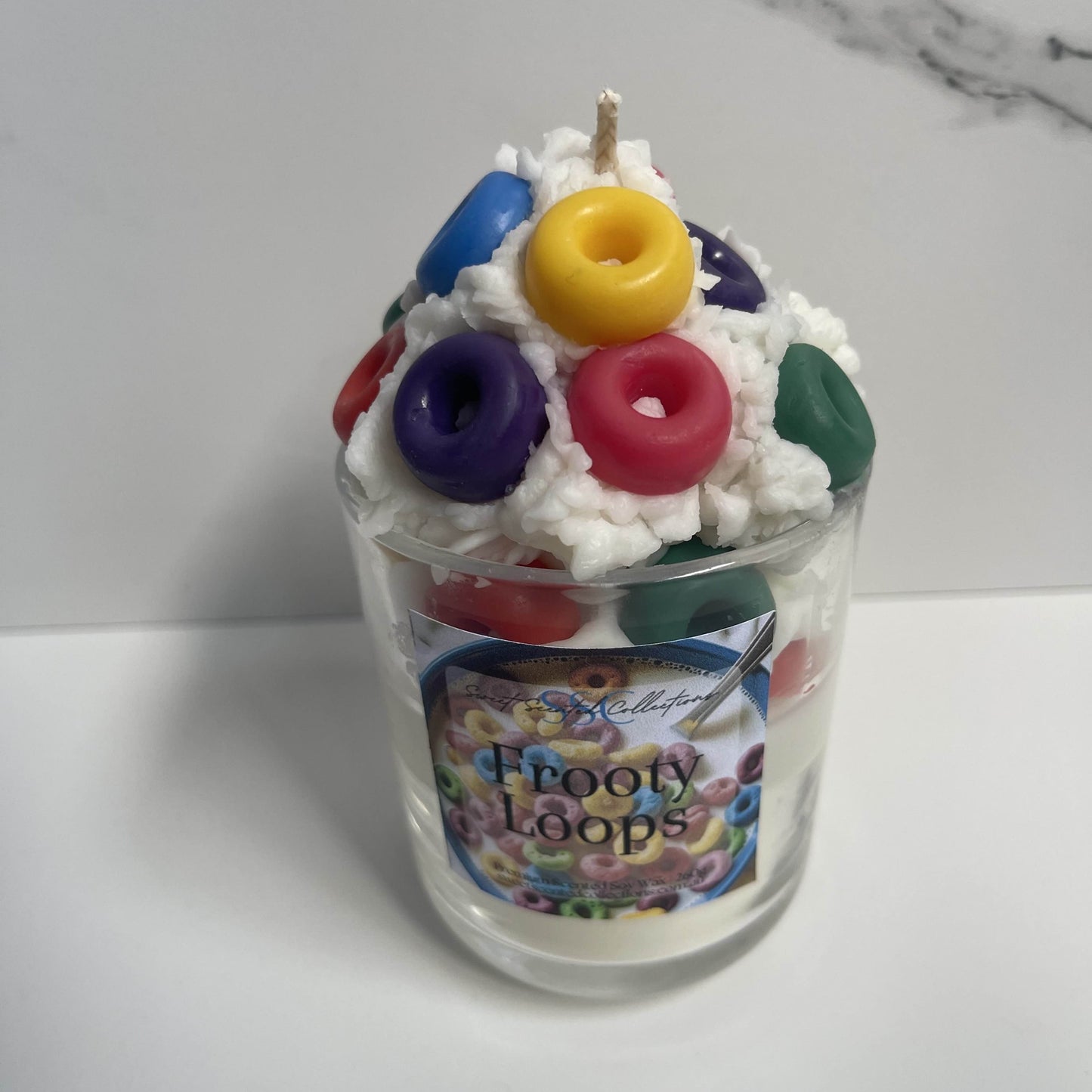 شمعة الفراولة وكريمة الصويا - 220 جم